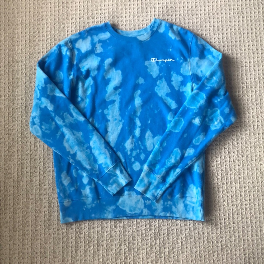 Men’s Champion Blue Tie-dyed Sweatshirt